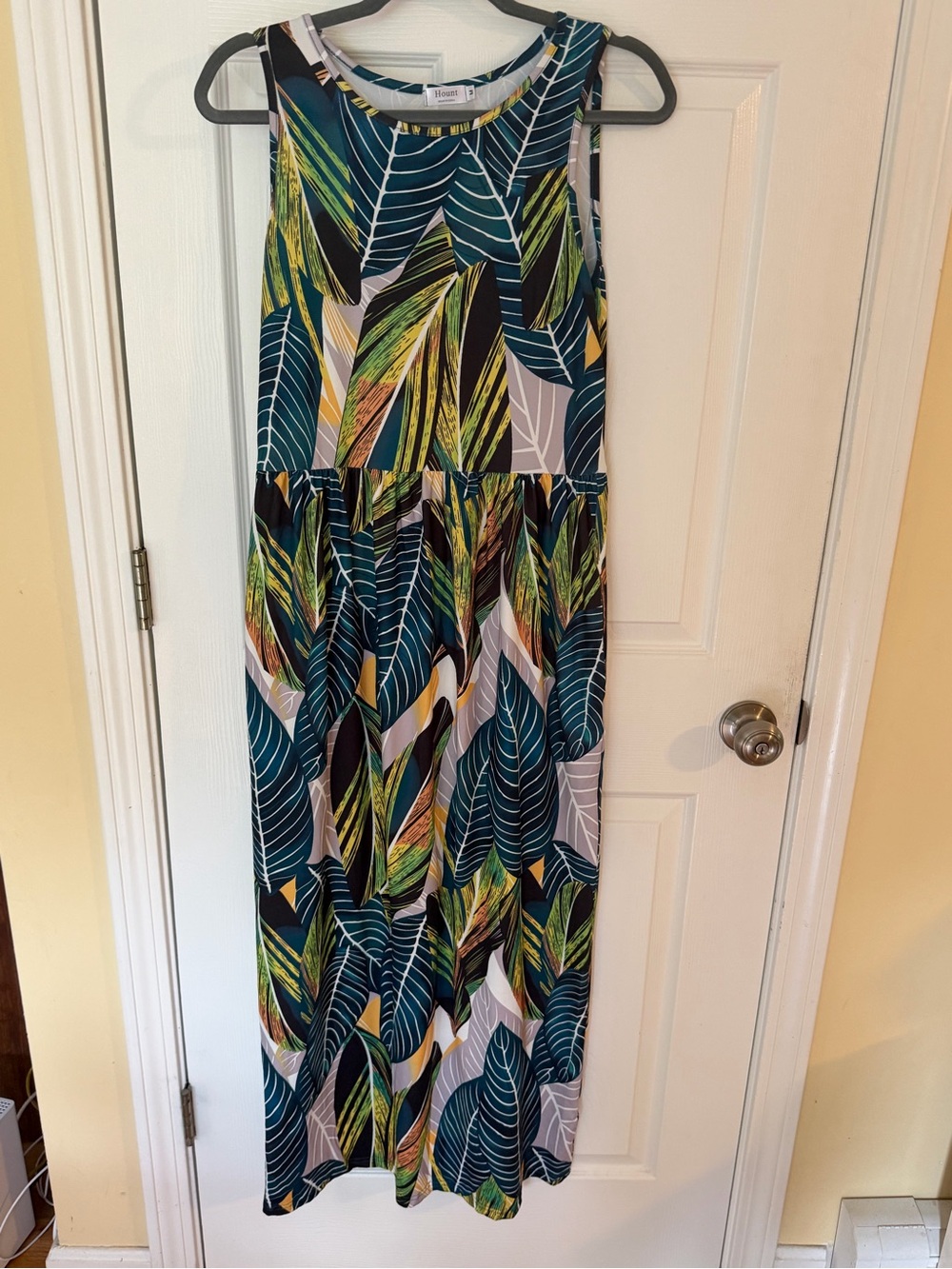 Sleeveless Maxi Dress in Teal and Green Leaf Print